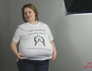 lily3/videos/210 - Beyond the bra shirts modeling